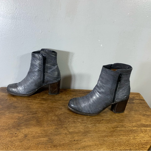 Frye leather boots - Picture 3 of 10